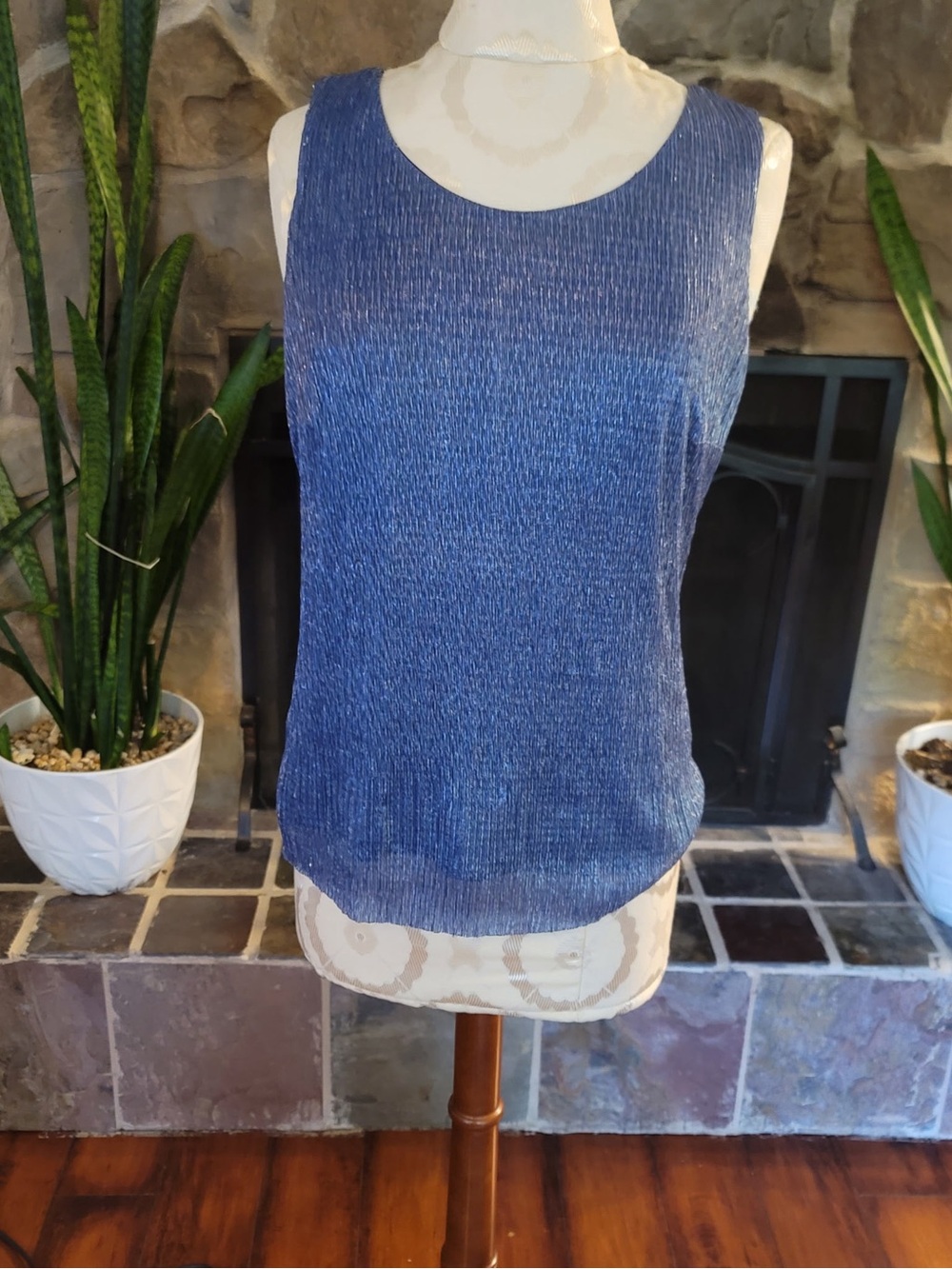 R&M Richards Blue Metallic Knit Tank Top Sz 8 Sleeveless Shimmer Shell Sparkle